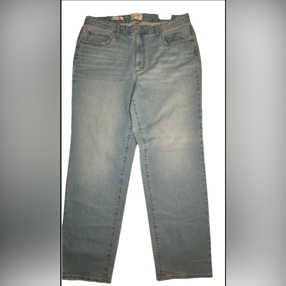 Universal Thread Women's High Waisted Straight Jeans 90's  Comfort Stretch 17 R